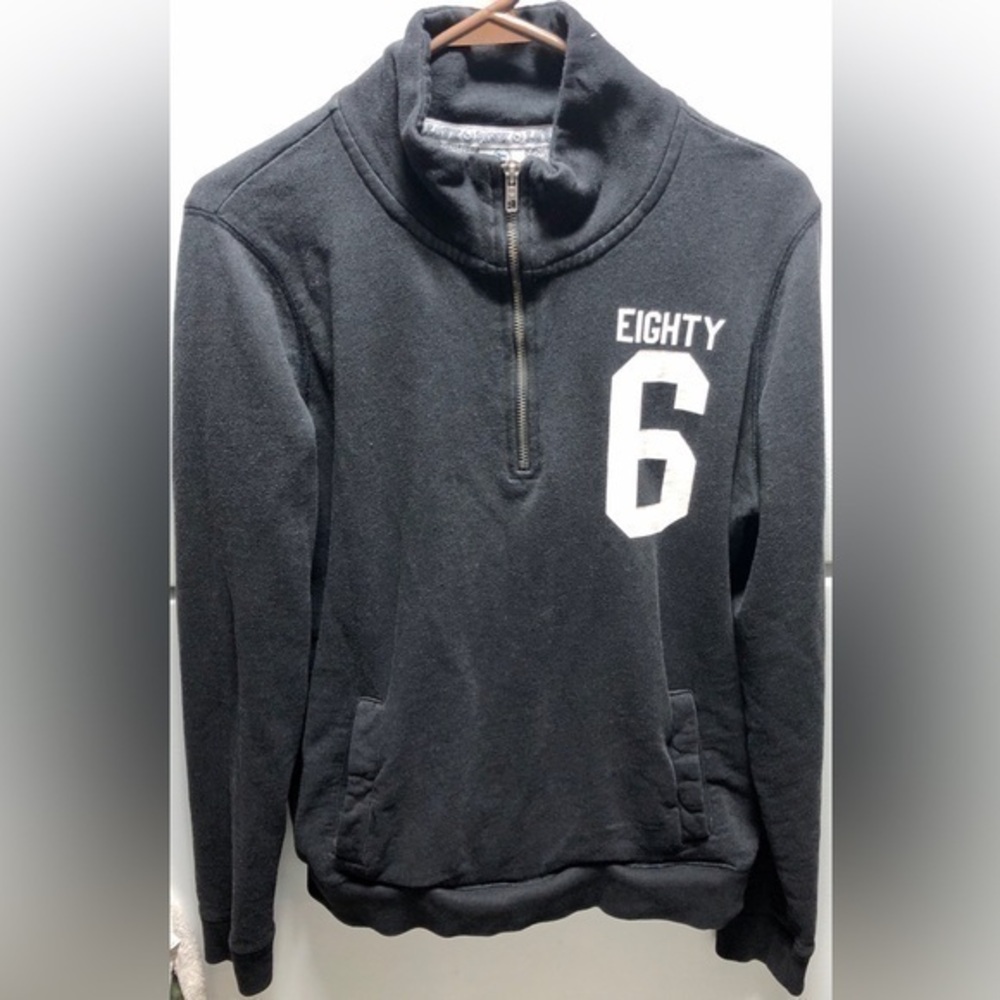 🪽PINK Victoria’s Secret 86 Black Pullover Sweatshirt